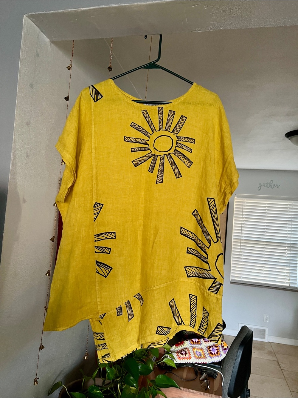 Transparente Yellow Sun Motif Italian Linen Tunic Top Size 3